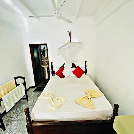 Casalanka Hotel Hikkaduwa Exterior photo